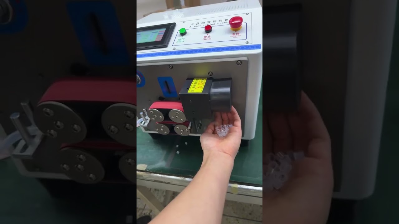 Wysokowydajna, w pełni automatyczna inteligentna maszyna do cięcia rur – ujęcie z fabryki