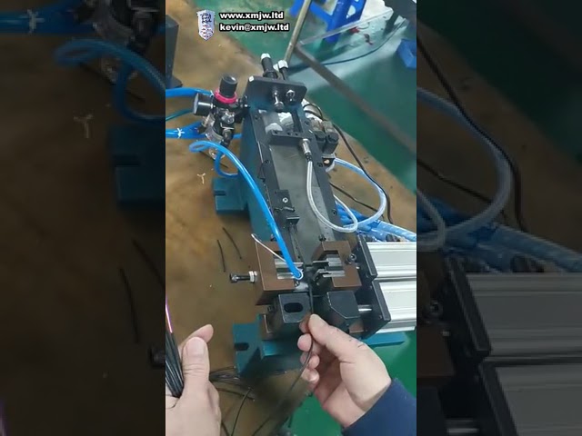Doskonałej jakości pneumatyczna maszyna do zdejmowania izolacji z dużych kabli kwadratowych – gazowo-elektryczna maszyna do obierania