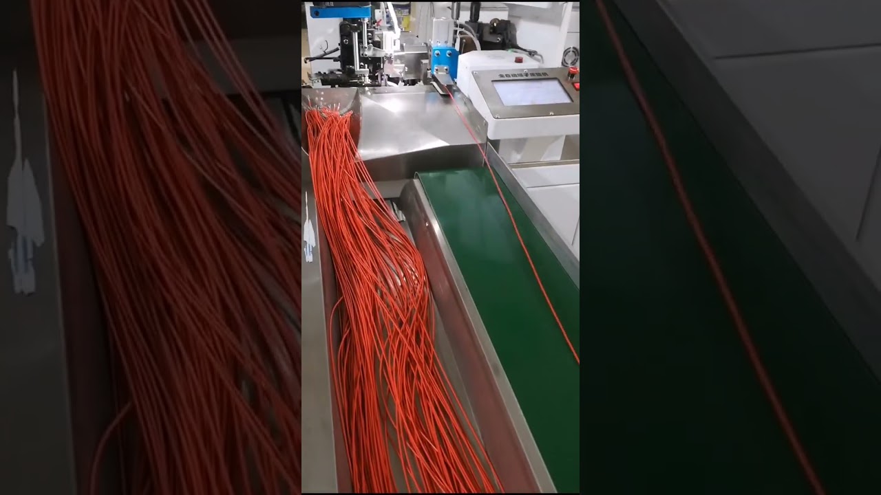 Automatyczna zaciskarka dwugłowicowa z serwopodawaniem drutu – precyzyjna kontrola długości