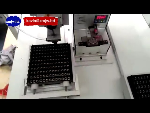 Automatyczna 4-osiowa maszyna do wkręcania śrub w telefony komórkowe