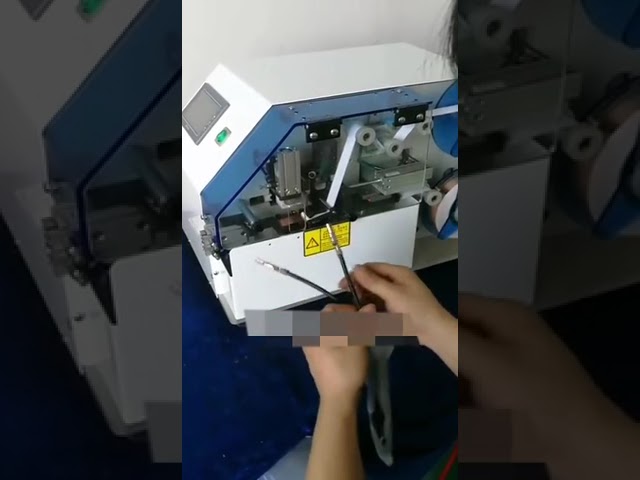 Automatyczne owijanie kabli folią miedzianą i aluminiową – maszyna do przewodów ekranowanych #fabryka #maszyna