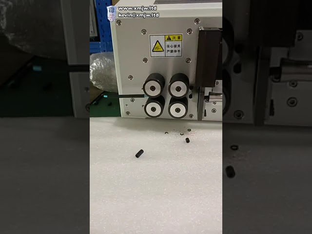 Inteligentna maszyna do cięcia i zdejmowania izolacji kabli 35 mm²