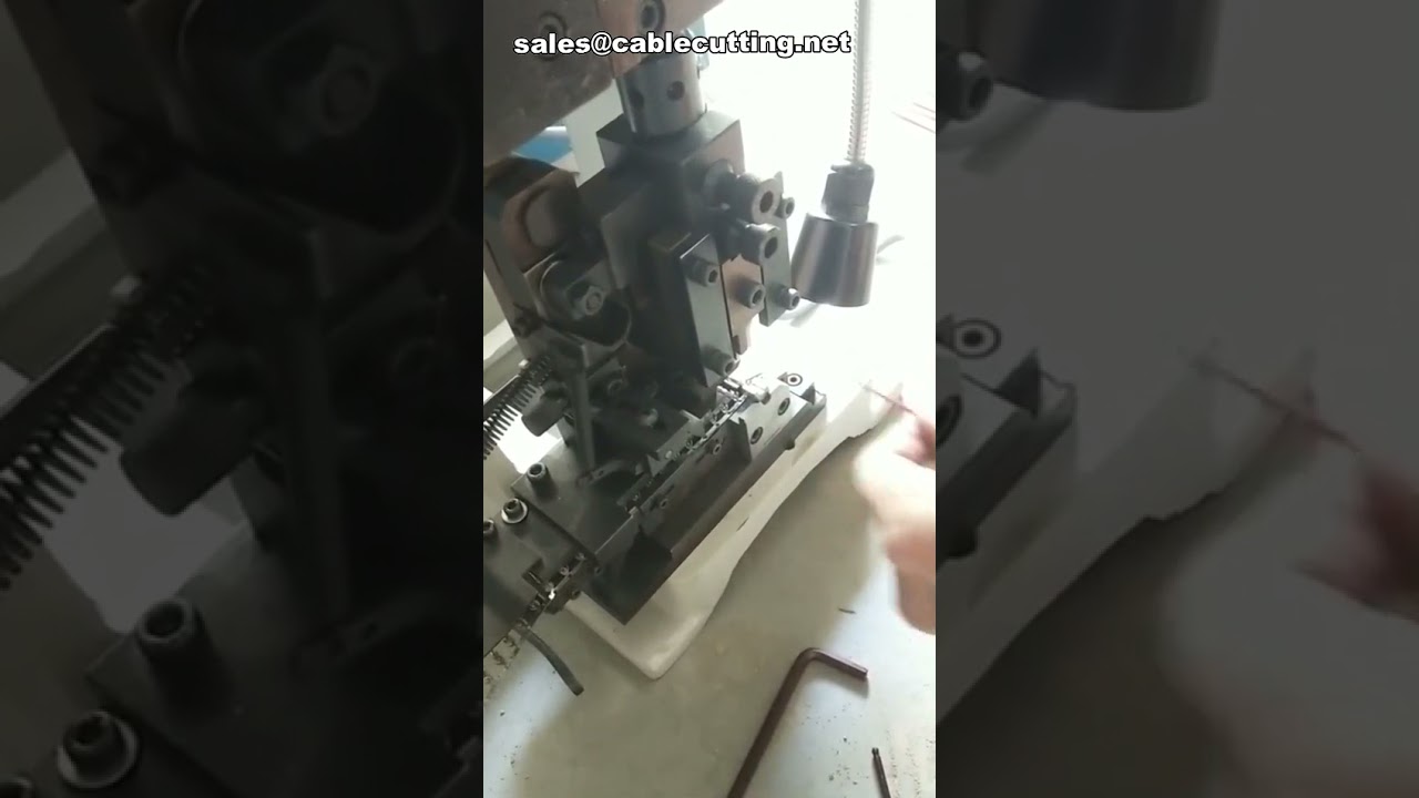 Maszyna do zaciskania końcówek kablowych, Cicha maszyna do zaciskania końcówek, Elektryczna maszyna do zaciskania końcówek