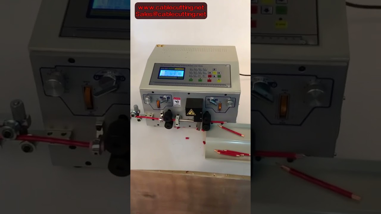 Automatyczna maszyna do ściągania izolacji, skręcania i cięcia przewodów komputerowych 0,1–4,5 mm²