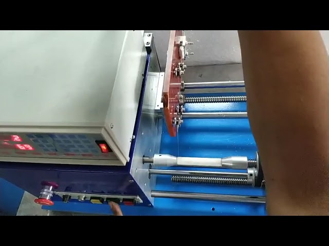 Automatyczna nawijarka cewek 830S – do prętów magnezowych, kabli i płytek mikowych (0,03 mm)