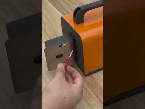 Pneumatyczna zaciskarka do końcówek rurowych dla przewodów 0,5-50 mm² – kwadratowy zacisk | #fabryka #maszyna
